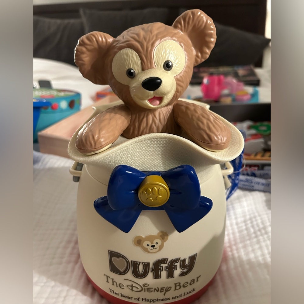 Tokyo Disney Sea Duffy cape cod popcorn bucket